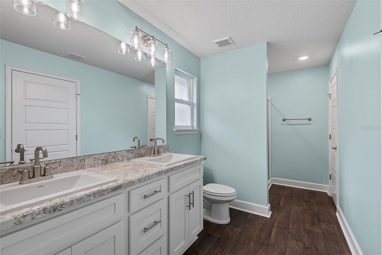 8 Persimmon Drive , Palm Coast, FL 32164 Photo