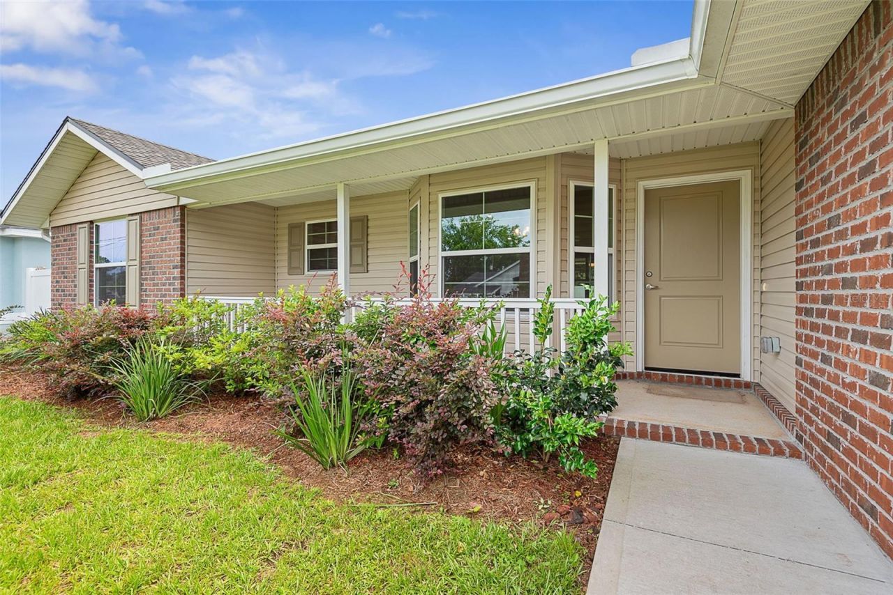 8 Persimmon Drive , Palm Coast, FL 32164 Photo
