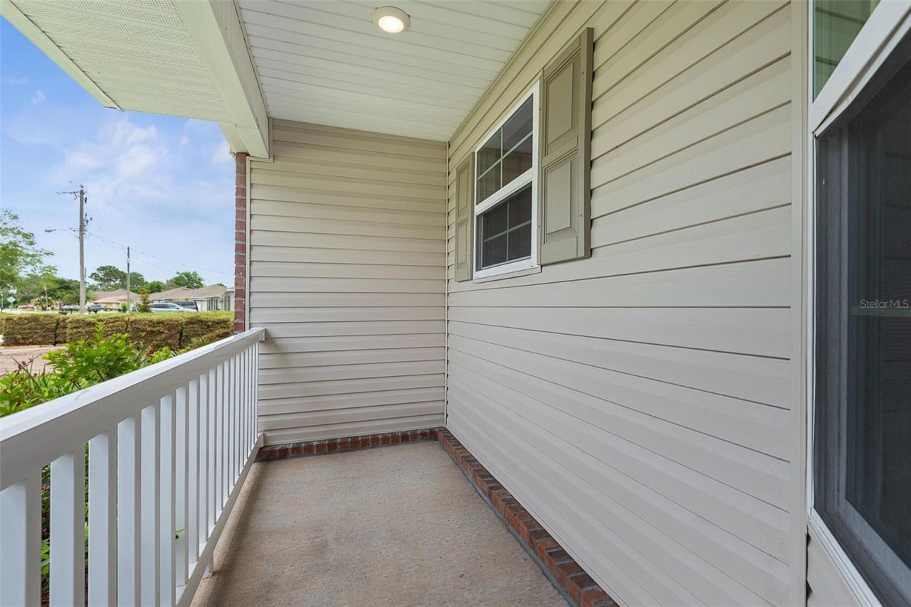 8 Persimmon Drive , Palm Coast, FL 32164 Photo