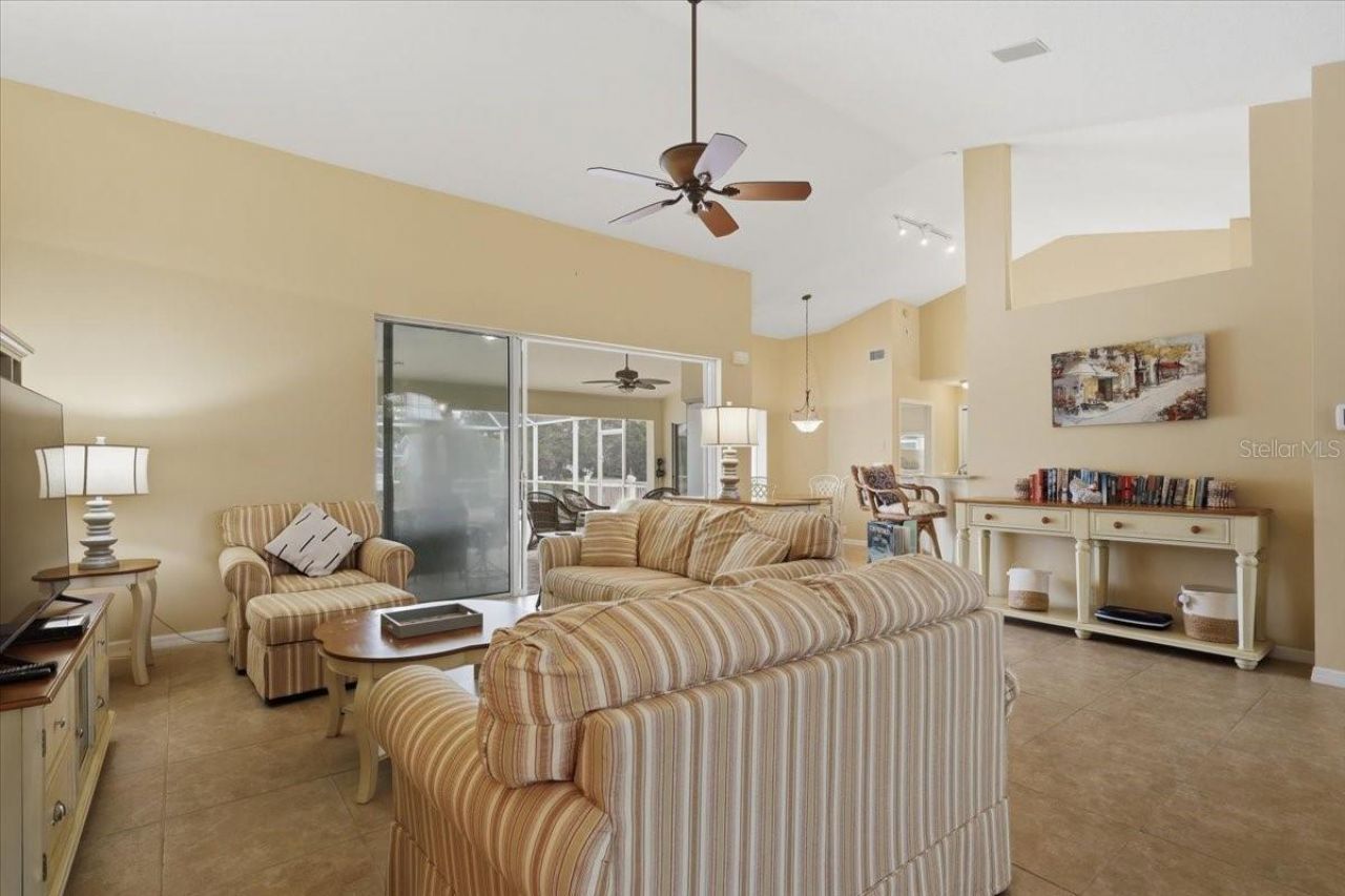 36 Cloverdale Court N, Palm Coast, FL 32137 Photo