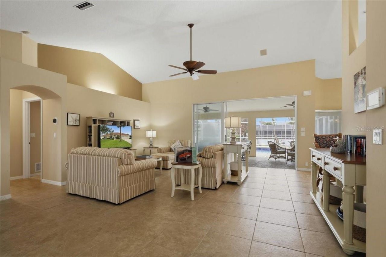 36 Cloverdale Court N, Palm Coast, FL 32137 Photo