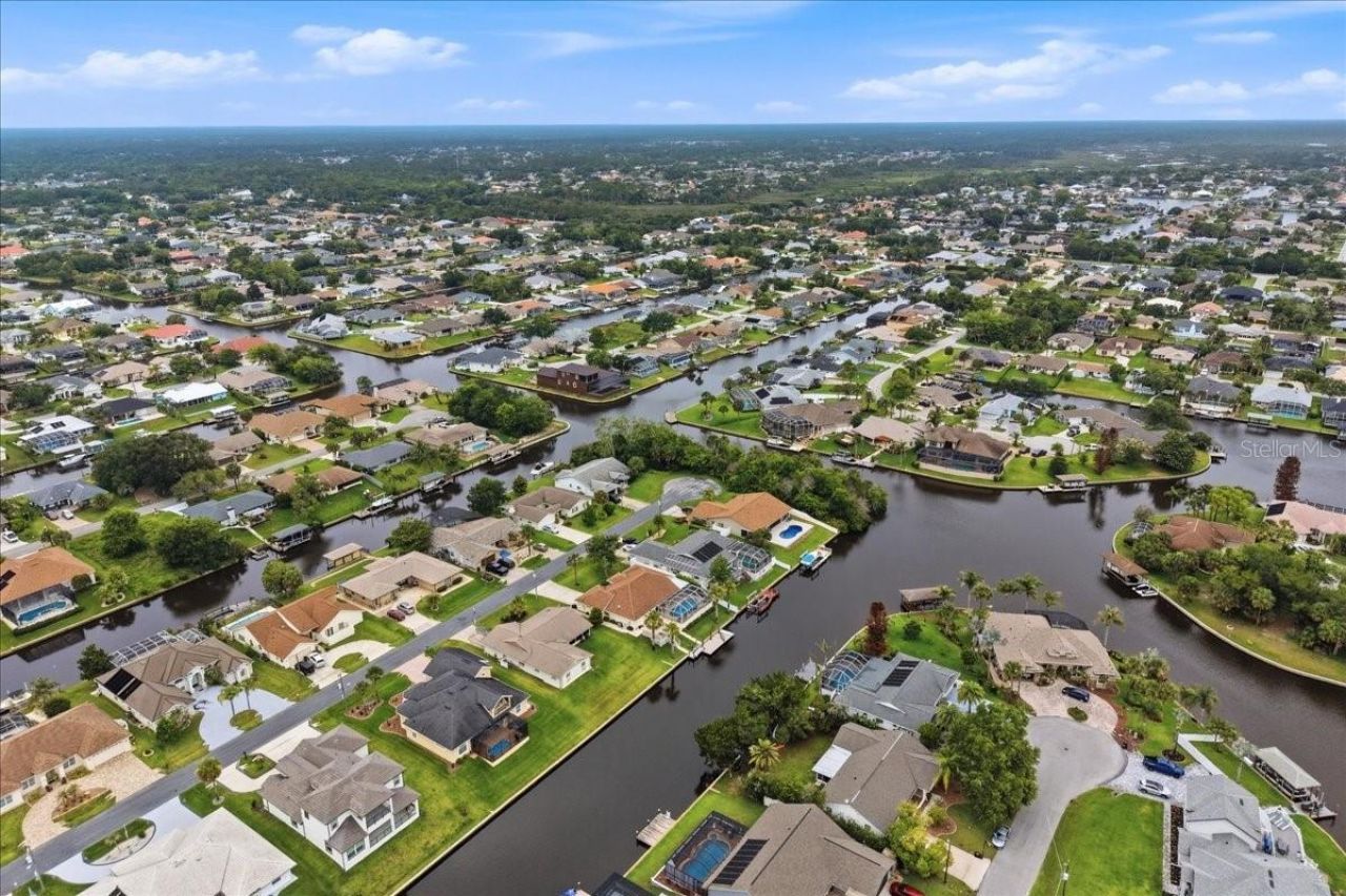 36 Cloverdale Court N, Palm Coast, FL 32137 Photo