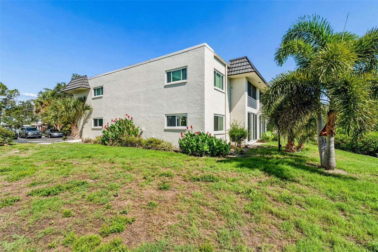 4601 Chancellor Street Ne, Unit 146, Saint Petersburg, FL 33703 Photo
