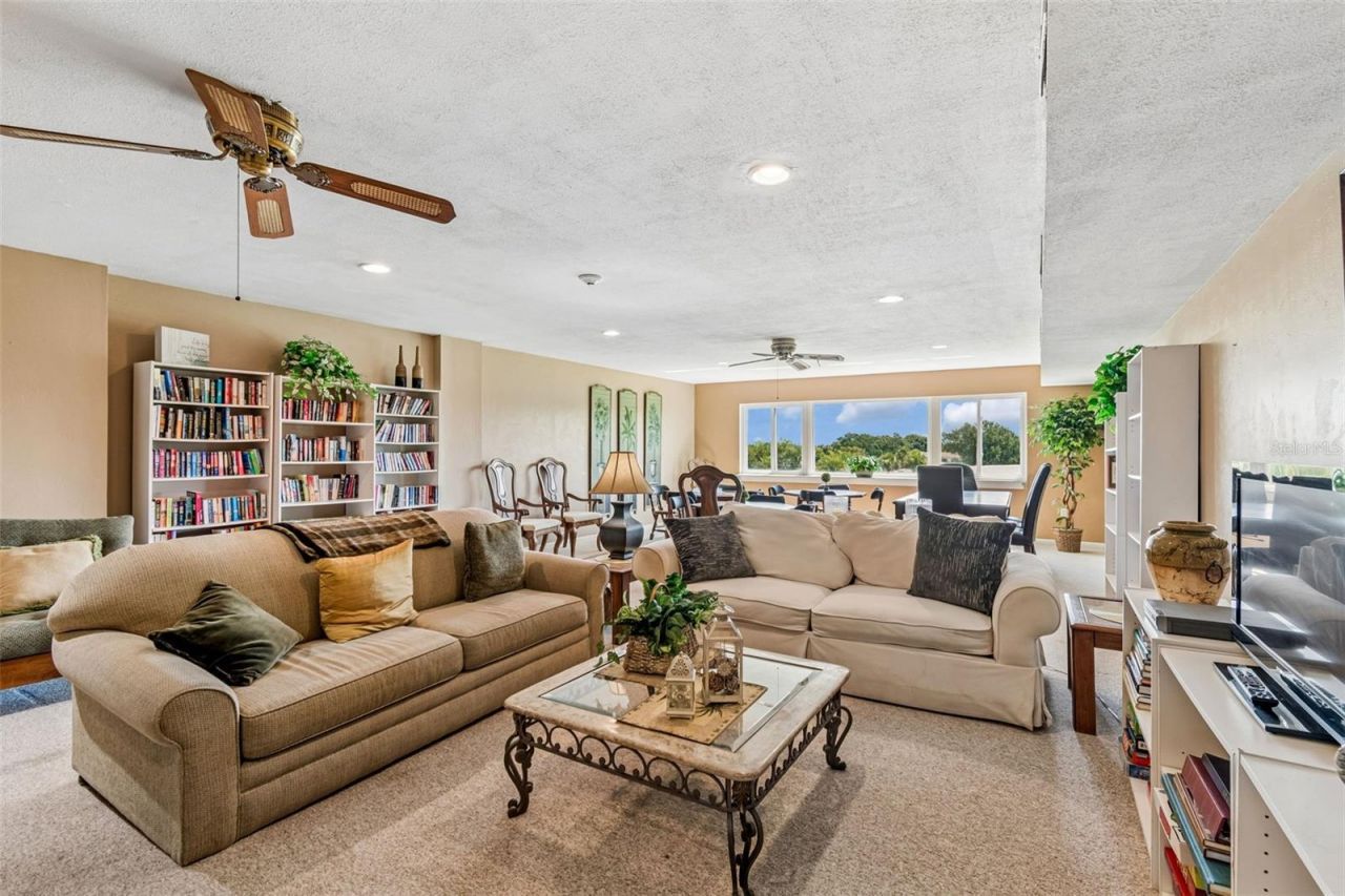 4601 Chancellor Street Ne, Unit 146, Saint Petersburg, FL 33703 Photo