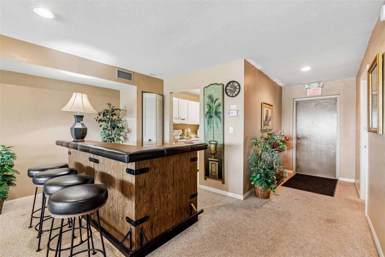 4601 Chancellor Street Ne, Unit 146, Saint Petersburg, FL 33703 Photo