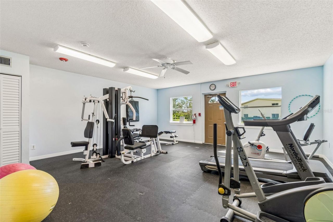 4601 Chancellor Street Ne, Unit 146, Saint Petersburg, FL 33703 Photo