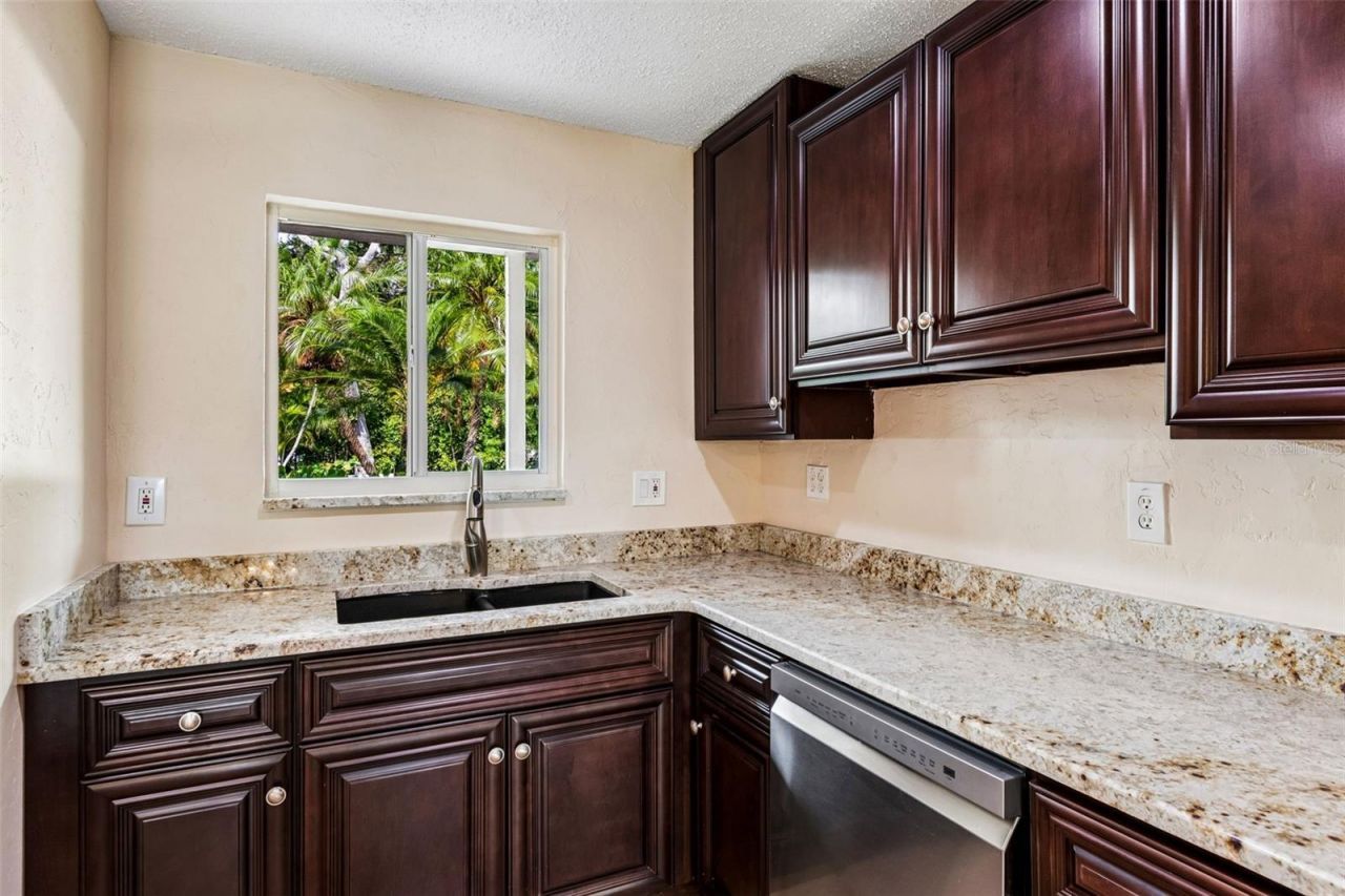 4601 Chancellor Street Ne, Unit 146, Saint Petersburg, FL 33703 Photo
