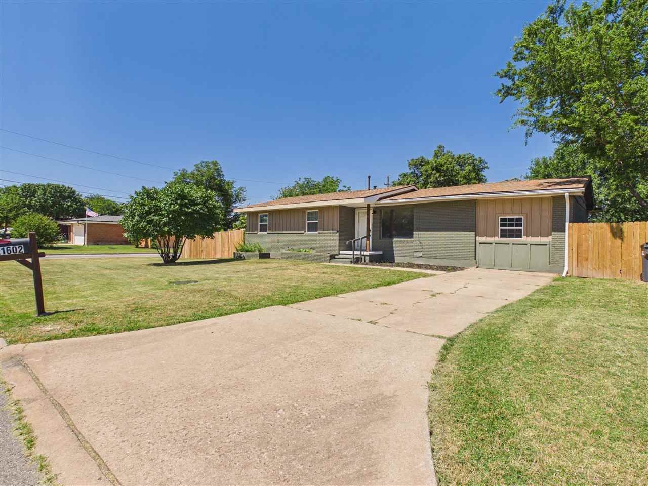 1602 NW 48th St, Lawton, OK 73505 Main Photo