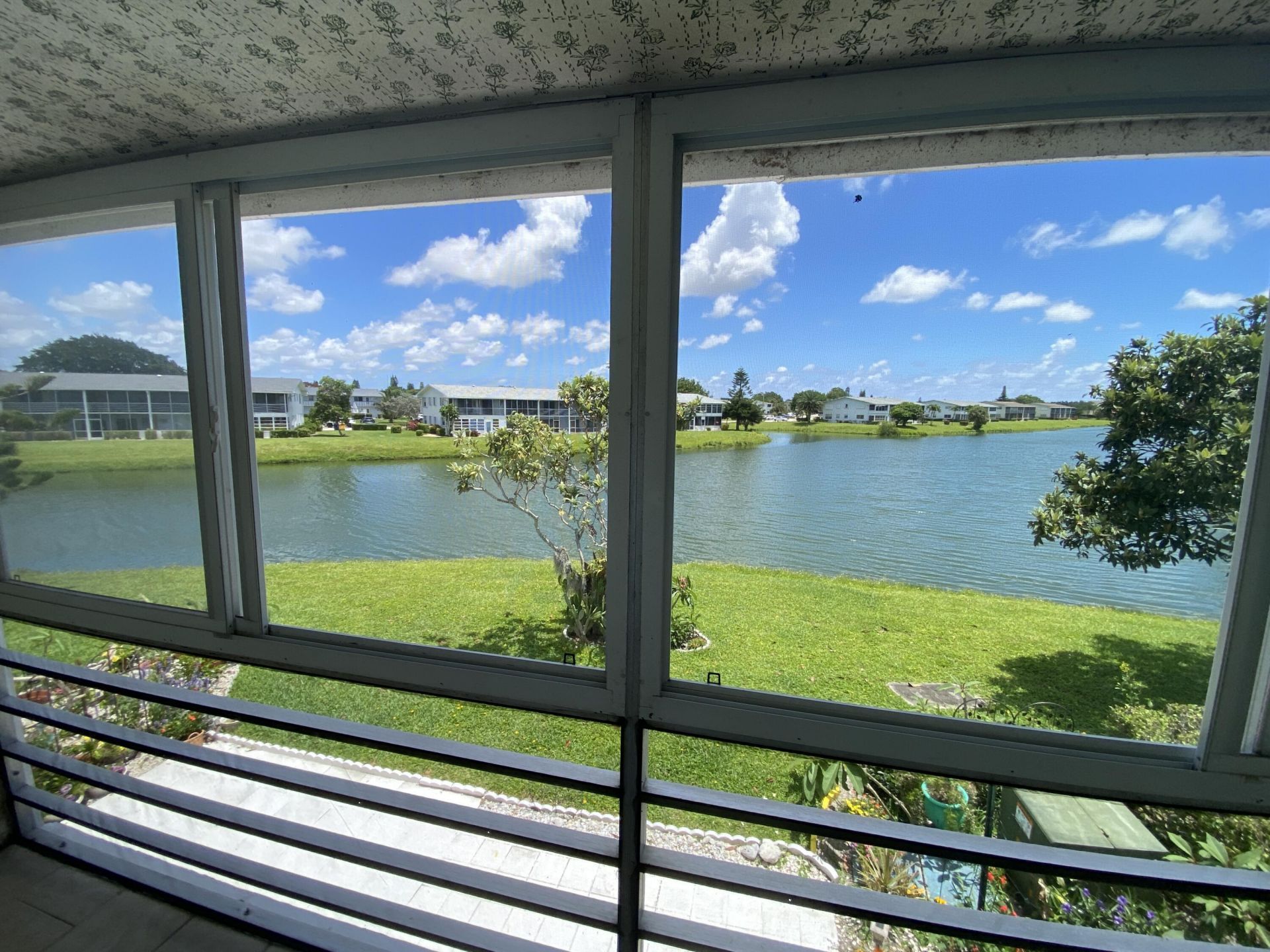 71 Berkshire, Unit 71, West Palm Beach, FL 33417 Photo