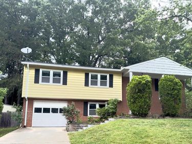 13829 DELANEY, WOODBRIDGE, VA 22193