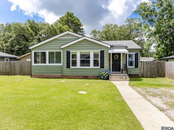 226 Oak St, Denham Springs, LA 70726