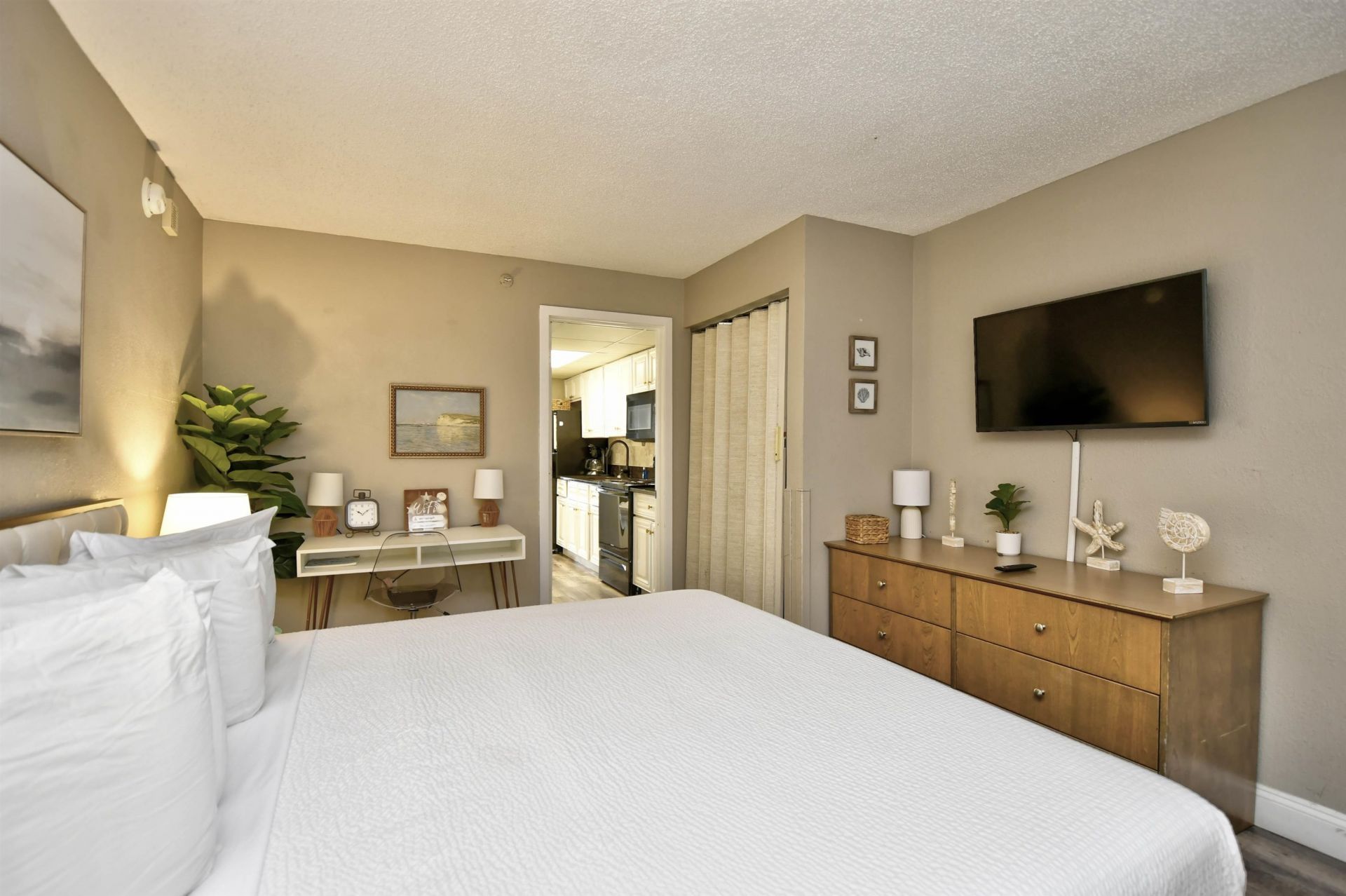 1501 S Ocean Blvd.  Photo 12