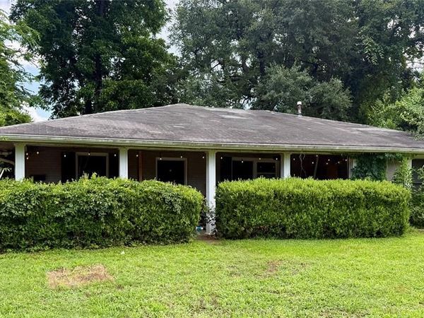 3703 Madison Park Boulevard , Shreveport, LA 71104