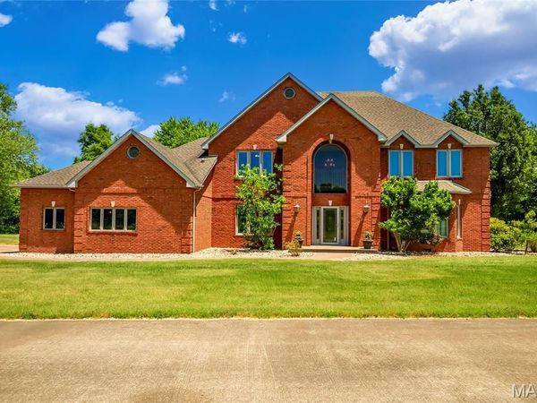 12863 Bowling Alley , Benton, IL 62812
