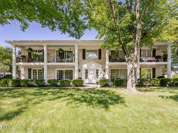 2625 Amara Drive, Toledo, OH 43615