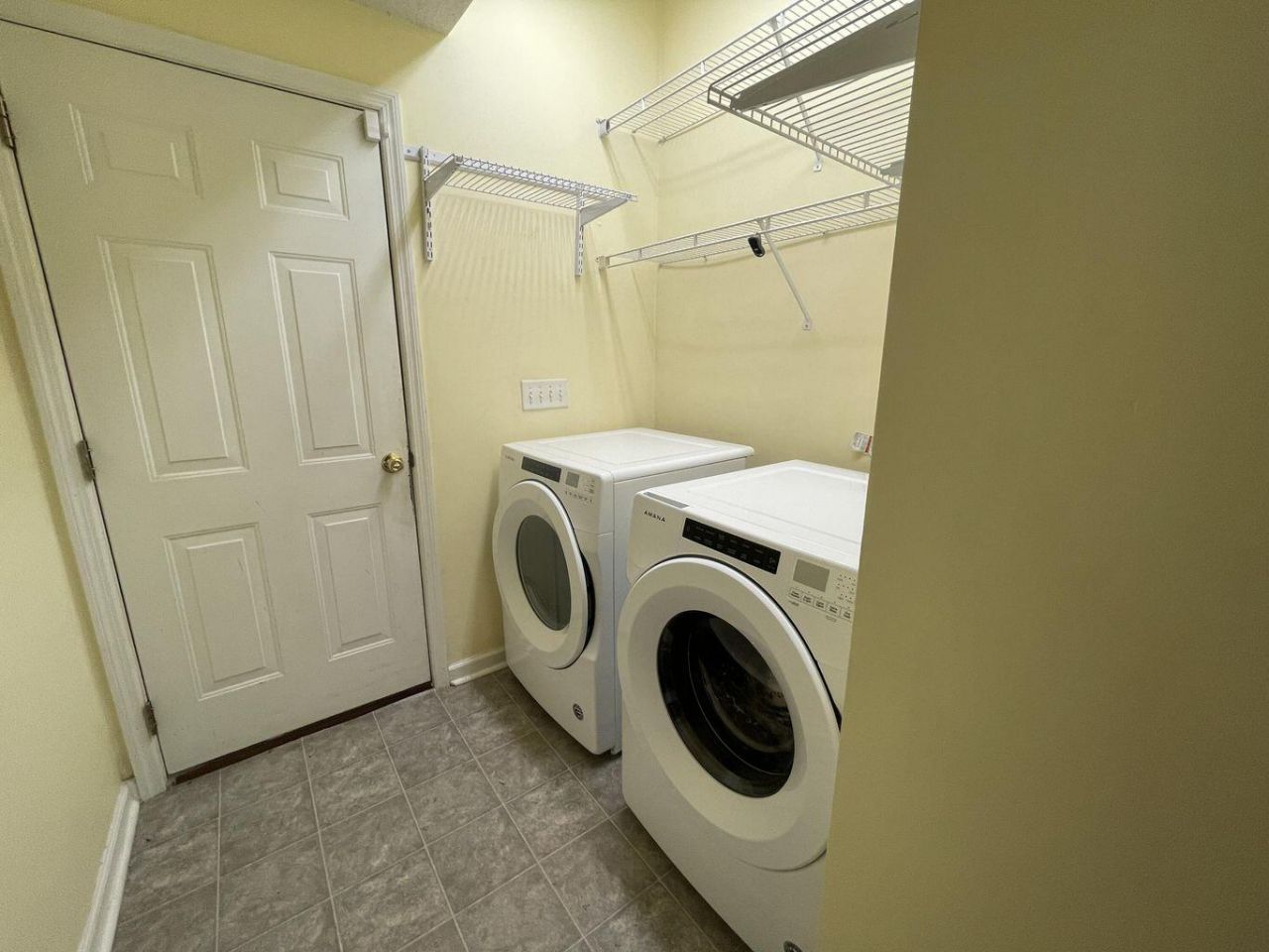 102 Adthan Circle Photo 8