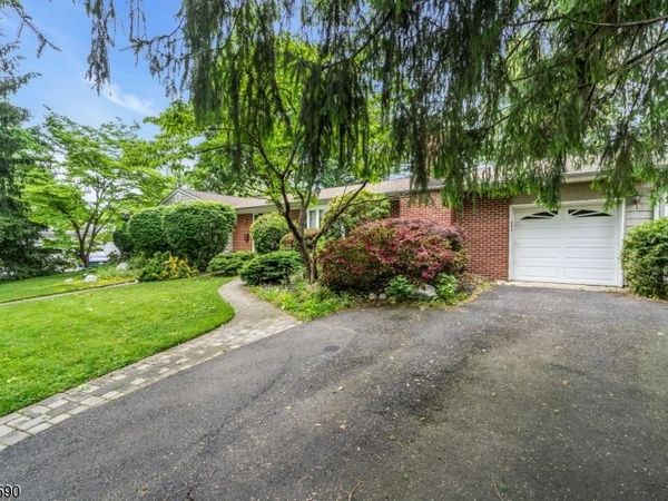 3 Packard Rd, East Brunswick, NJ 08816