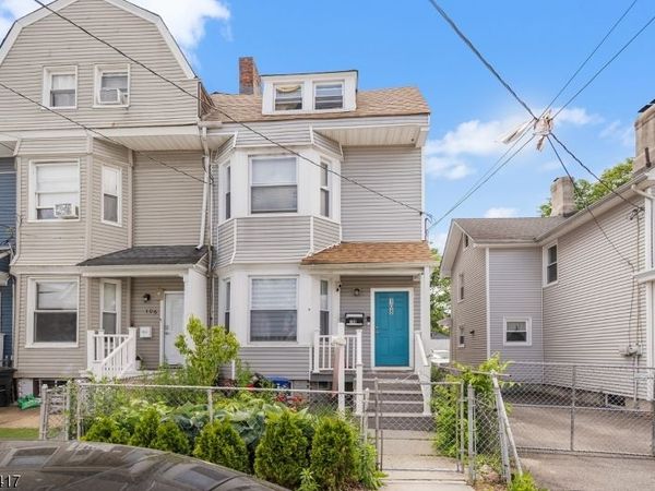 108 Ward St, Orange, NJ 07050