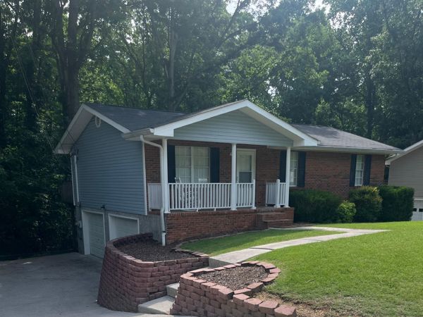 1431 N Winer Drive, Soddy Daisy, TN 37379