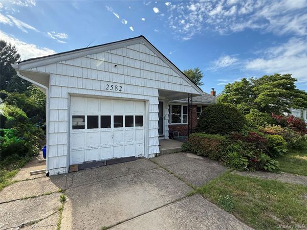 2582 Oceanside Road , Oceanside, NY 11572