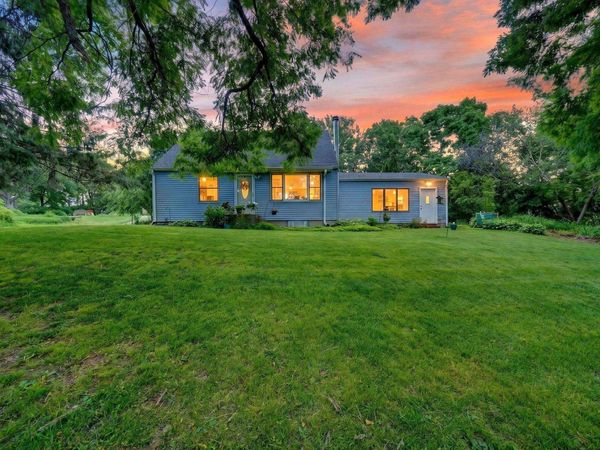 3288 Sig Court, McFarland, WI 53558