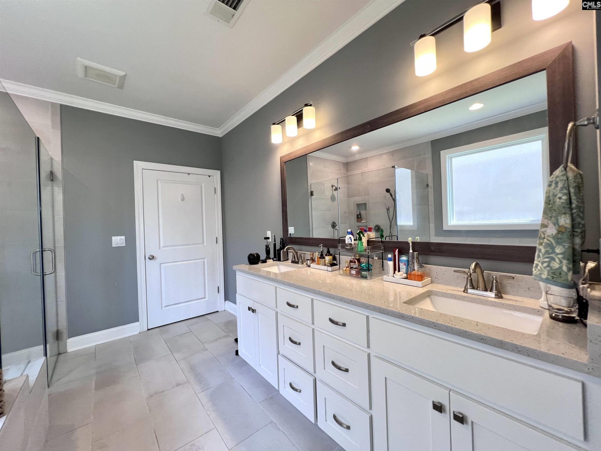 208 Mary Locke Court Photo 27