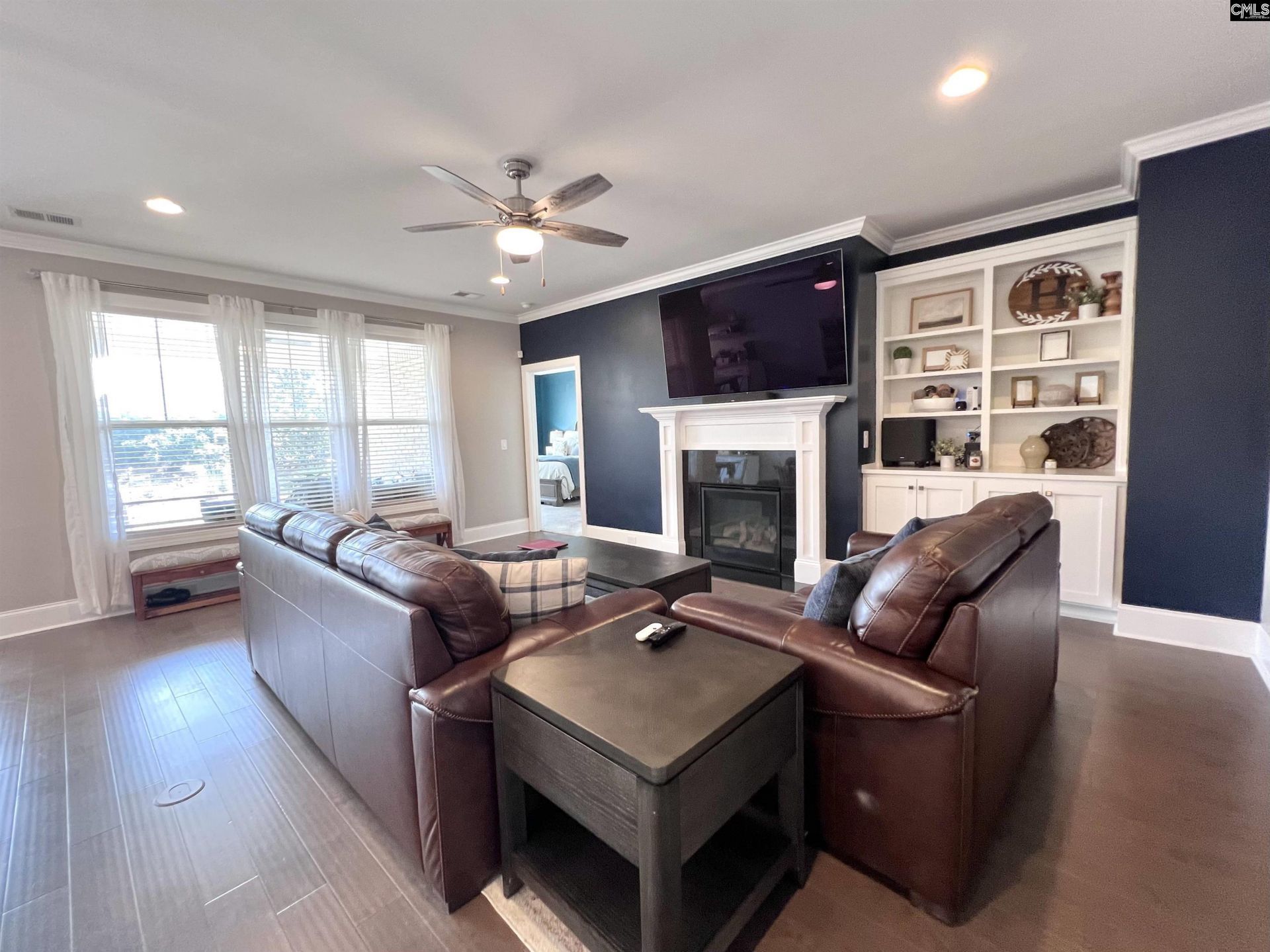 208 Mary Locke Court Photo 6