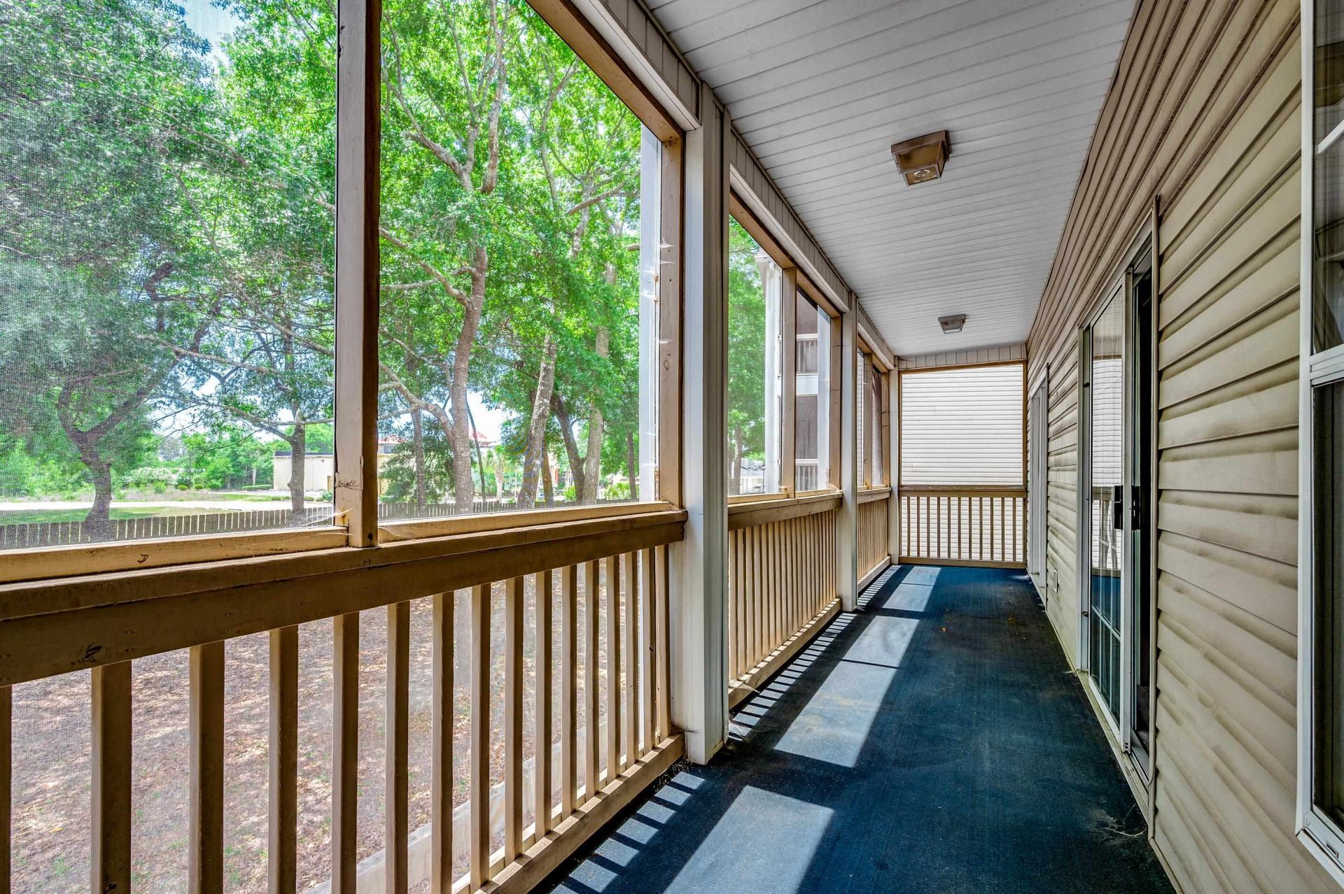 1058 Sea Mountain Hwy.  Photo 21