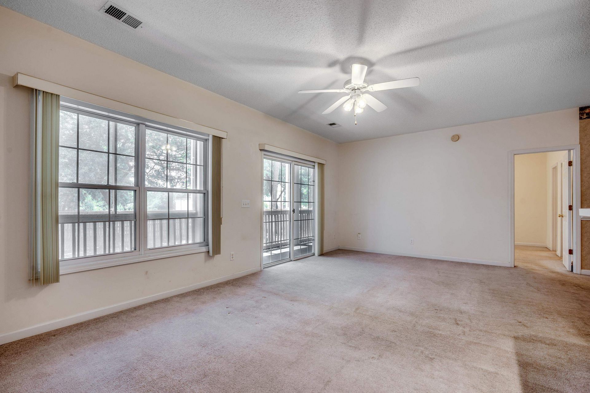 1058 Sea Mountain Hwy.  Photo 9