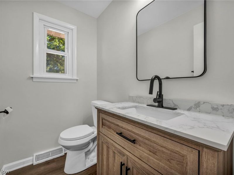 8455 W Ridge Road , Elyria, OH 44035 Photo 12