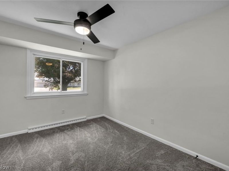 8455 W Ridge Road , Elyria, OH 44035 Photo 27