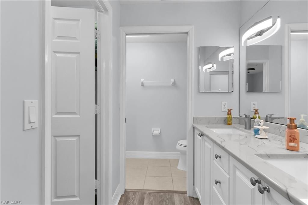 1100 Eastham Way, Unit A302, Naples, FL 34104 Photo