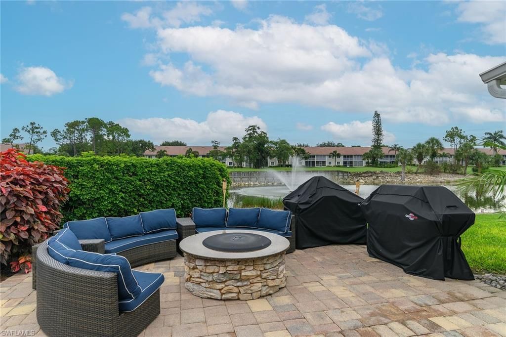 1100 Eastham Way, Unit A302, Naples, FL 34104 Photo