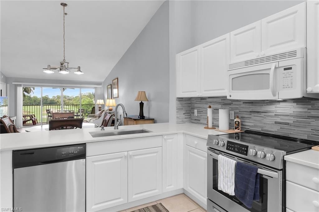 1100 Eastham Way, Unit A302, Naples, FL 34104 Photo