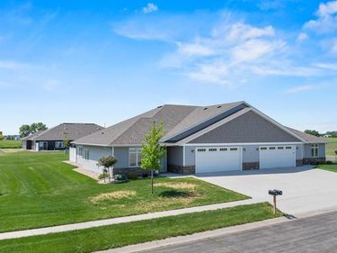 905 Andrew Street , Unit 1, Marshall, MN 56258