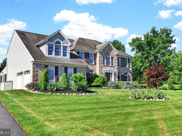 100 LONGVIEW DRIVE , ELKTON, MD 21921