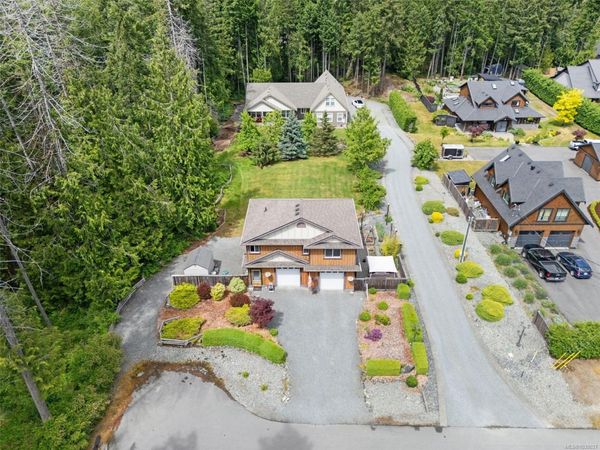 1871 Highland Ridge Rd , Shawnigan Lake, BC V8H 2H9