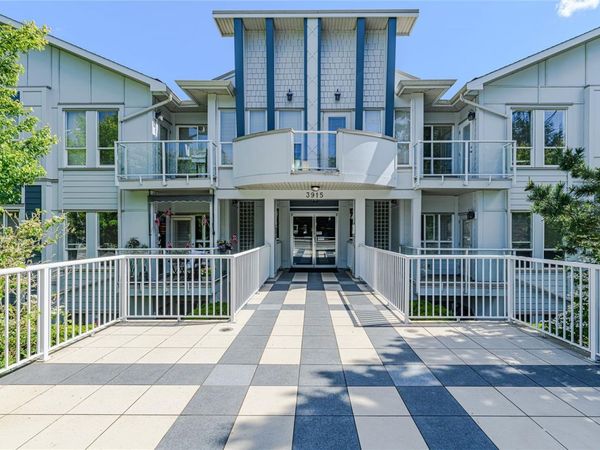 3915 Carey Rd , Unit #205, Saanich, BC V8Z 1Z6