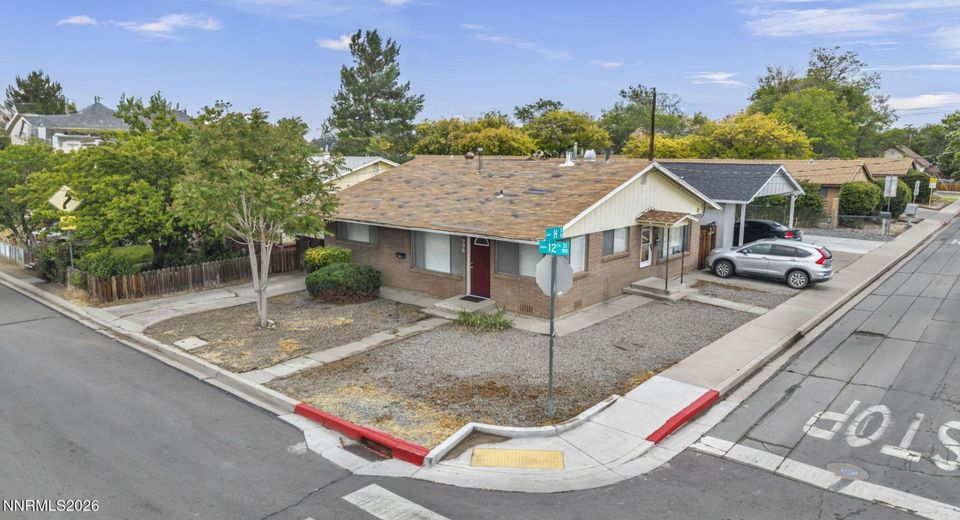 908 12th Street, Sparks, NV 89431 Photo