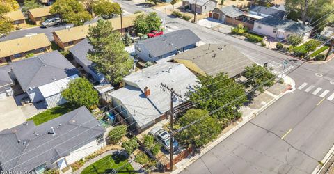 908 12th Street, Sparks, NV 89431 Photo