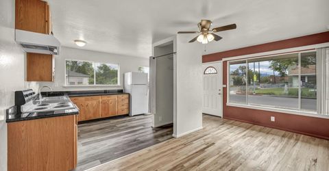 908 12th Street, Sparks, NV 89431 Photo