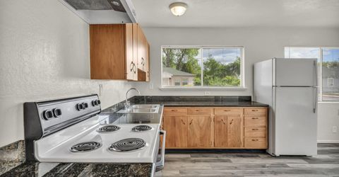908 12th Street, Sparks, NV 89431 Photo