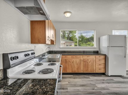 908 12th Street, Sparks, NV 89431 Photo