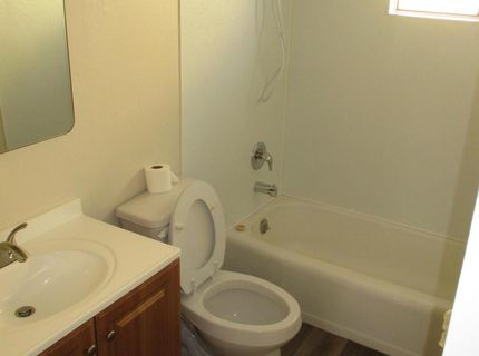 908 12th Street, Sparks, NV 89431 Photo