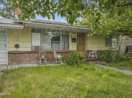 908 12th Street, Sparks, NV 89431 Photo