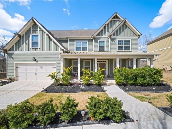 3202 Garden Hill Lane , Douglasville, GA 30135
