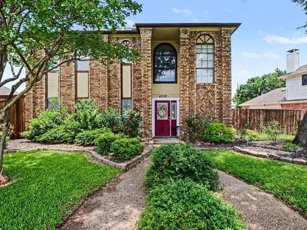 4202 Harvest Hill Road , Carrollton, TX 75010