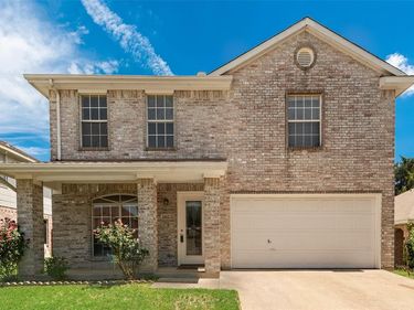 1412 Santa Elena Plaza , Dallas, TX 75211