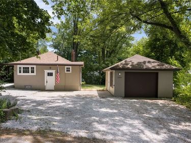 206 Lakota Avenue, Portage Lakes, OH 44319