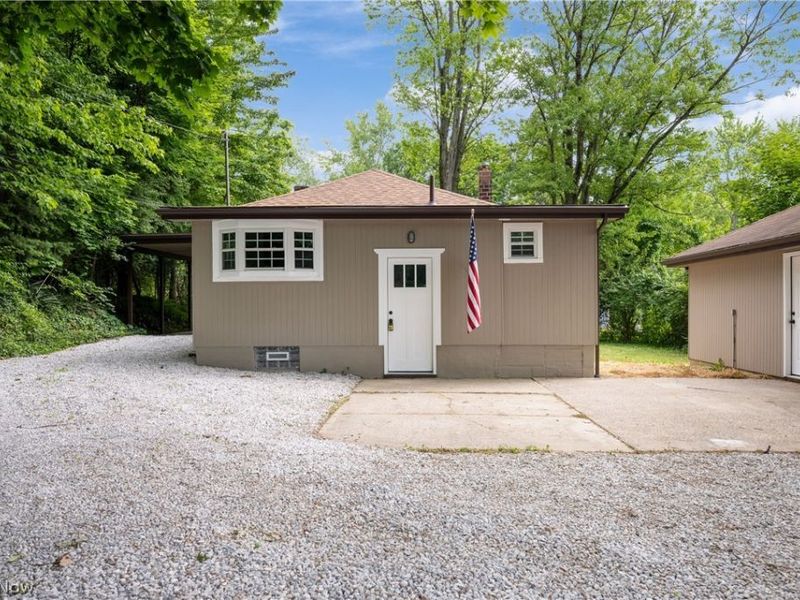 206 Lakota Avenue , Portage Lakes, OH 44319 Photo 2